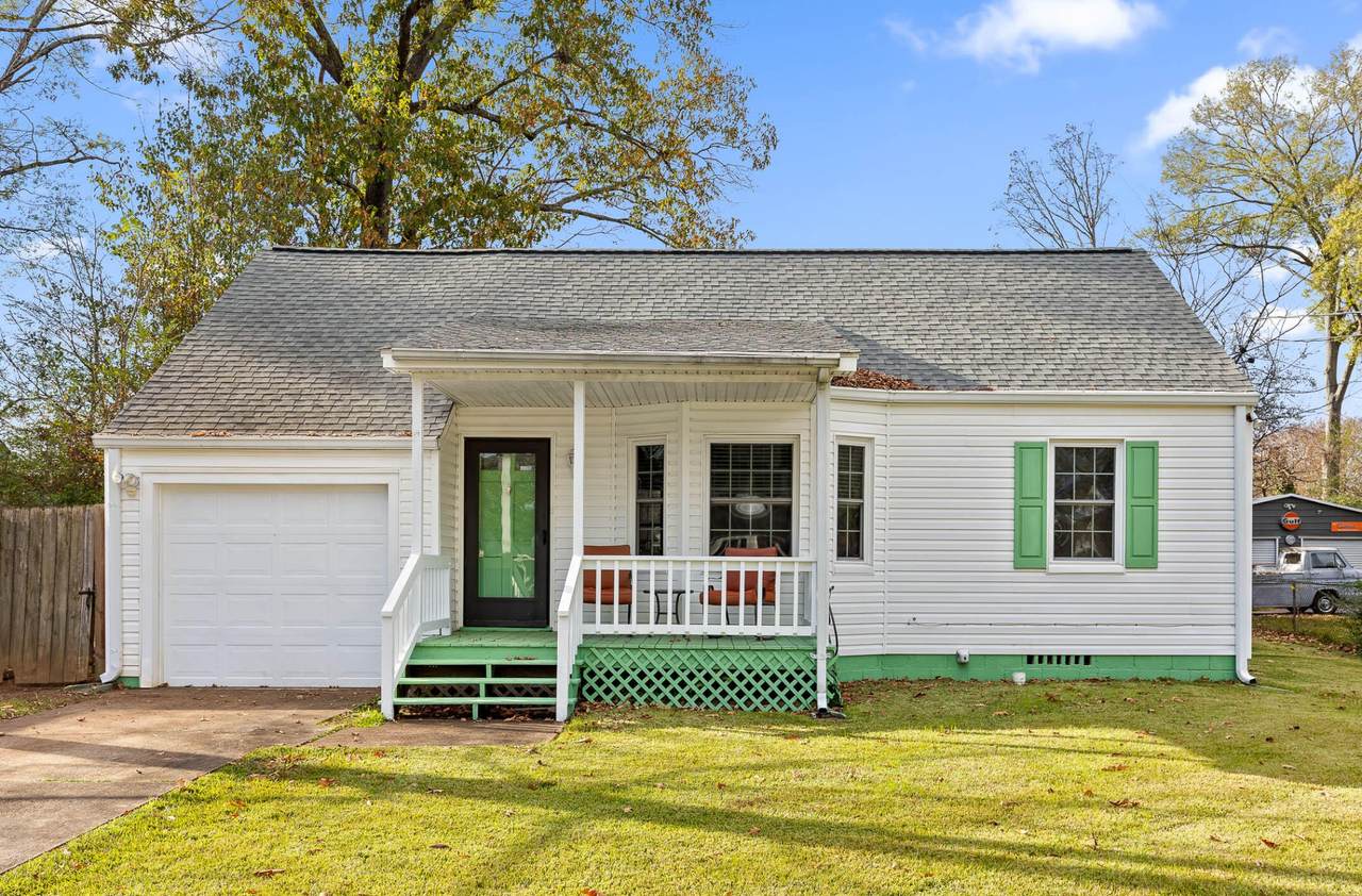 1609 Castleberry Ave - Photo 1