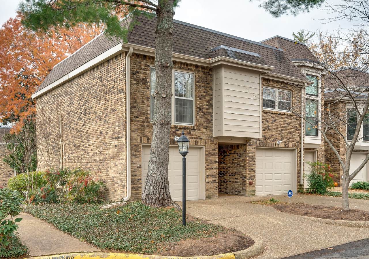401 Bowling Ave - Photo 1