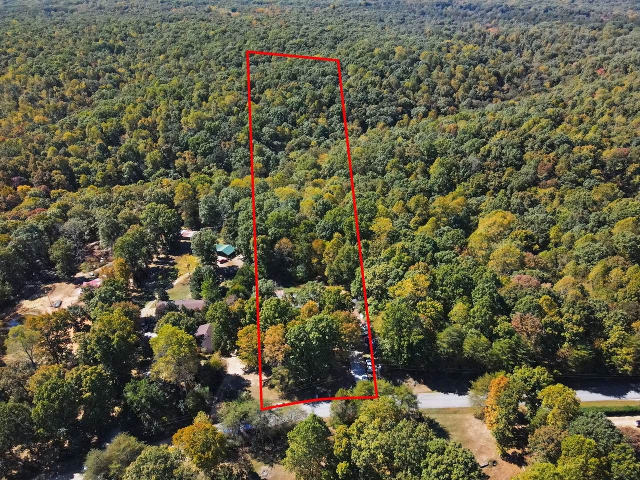 1055 Skyline Dr - Photo 1