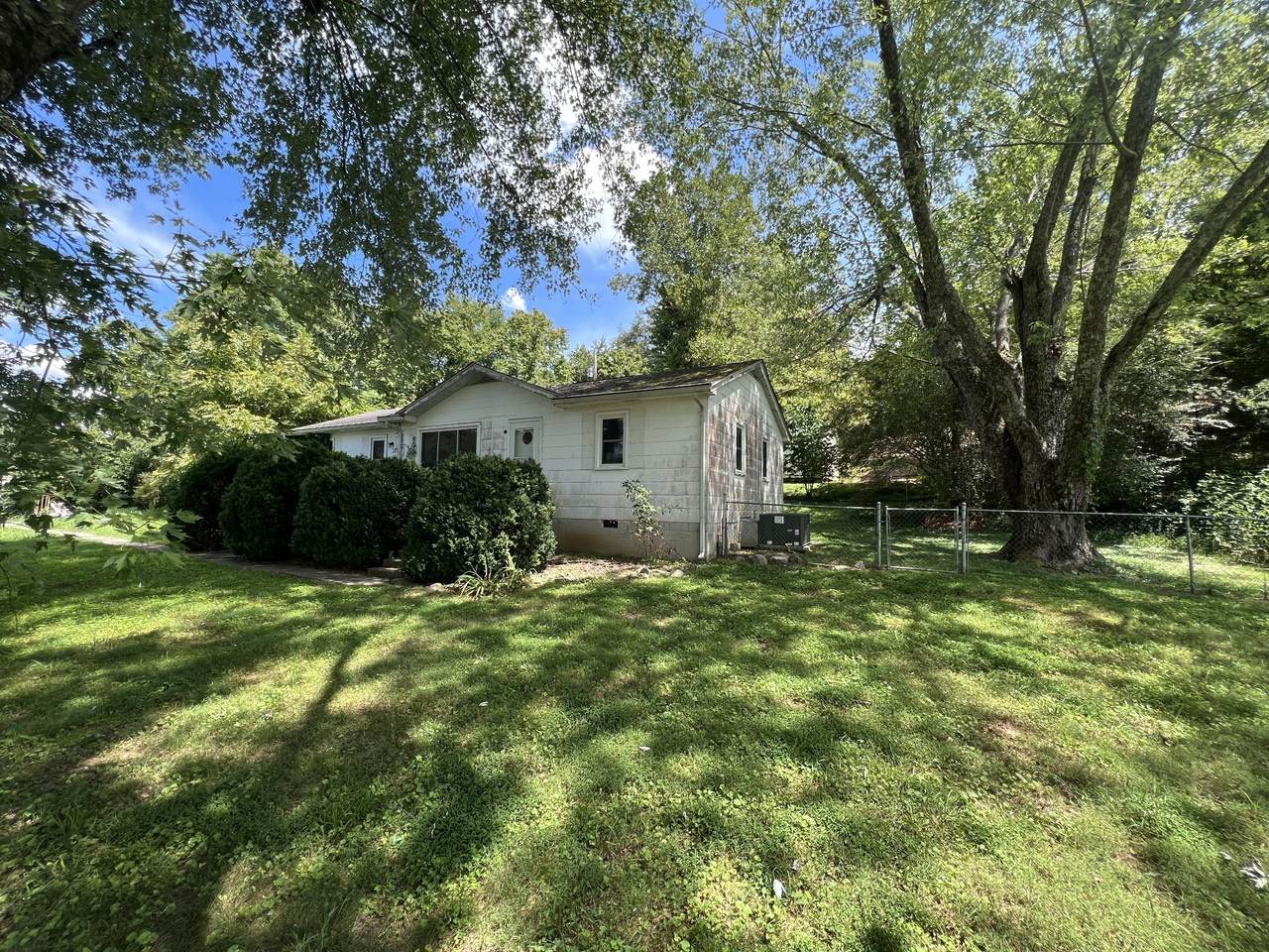 1706 Doolittle Rd - Photo 1