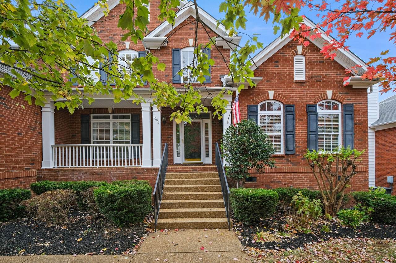 1003 Vincent Dr - Photo 1