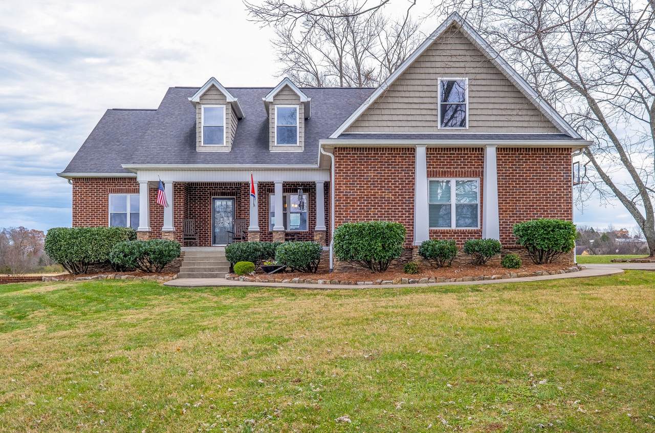 1100 Gwynn Ln - Photo 1