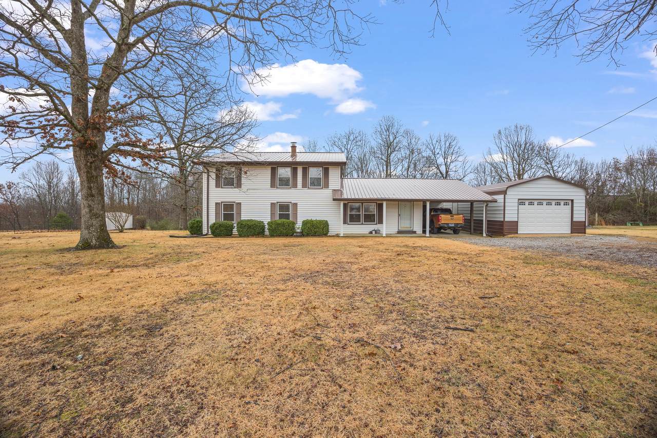 583 Medlen Ln - Photo 1