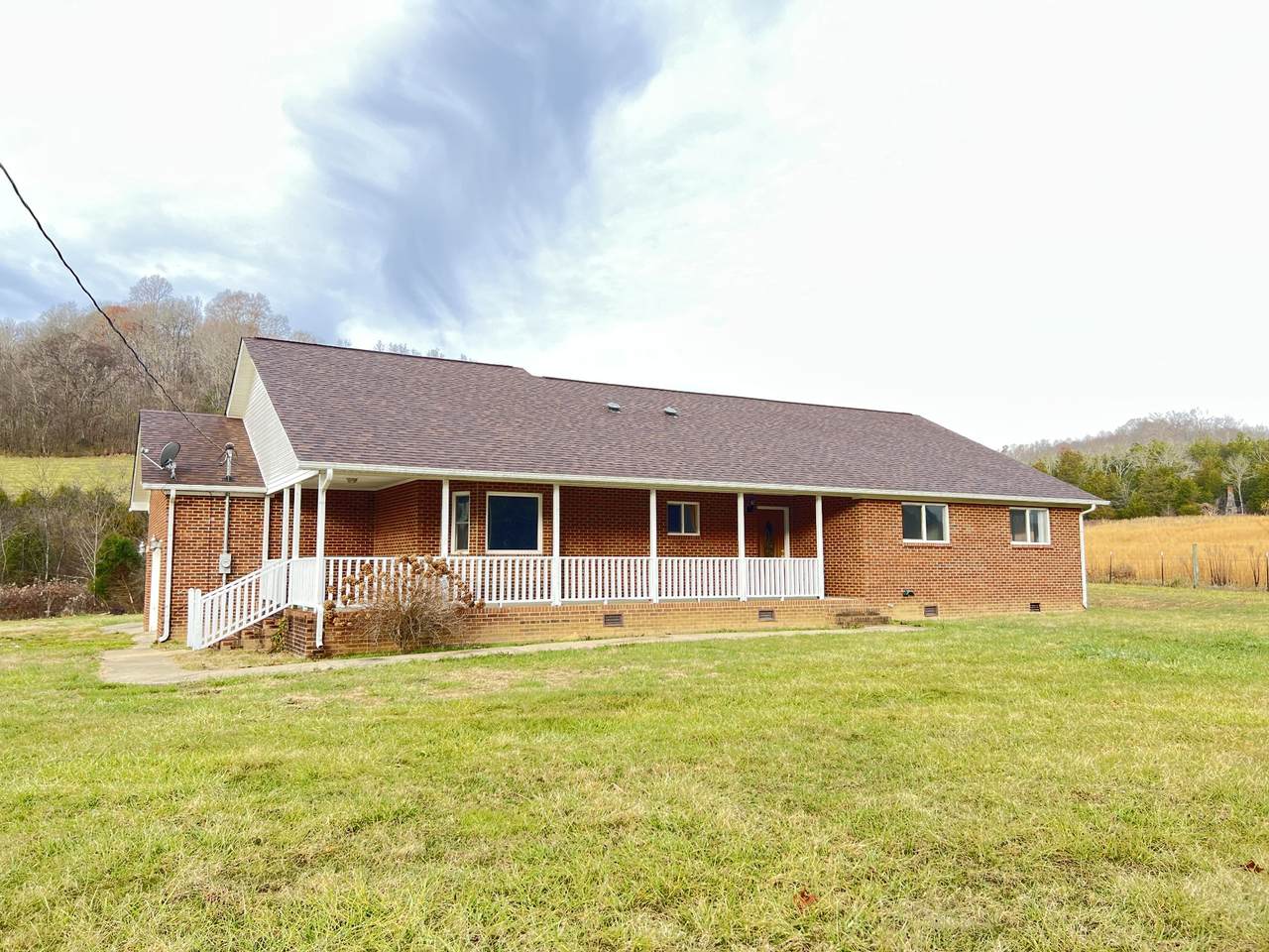 3660 Diana Ridge Rd - Photo 1