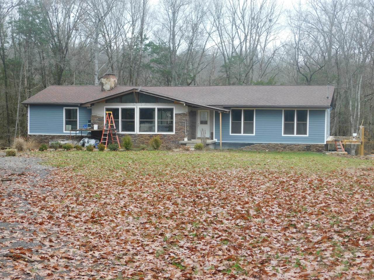 4715 Hessey Rd - Photo 1