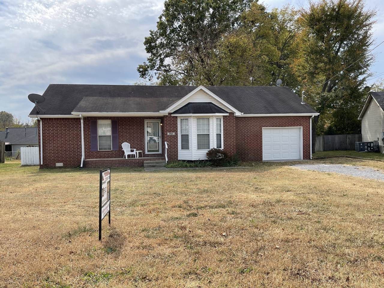 707 Thurman Ct - Photo 1