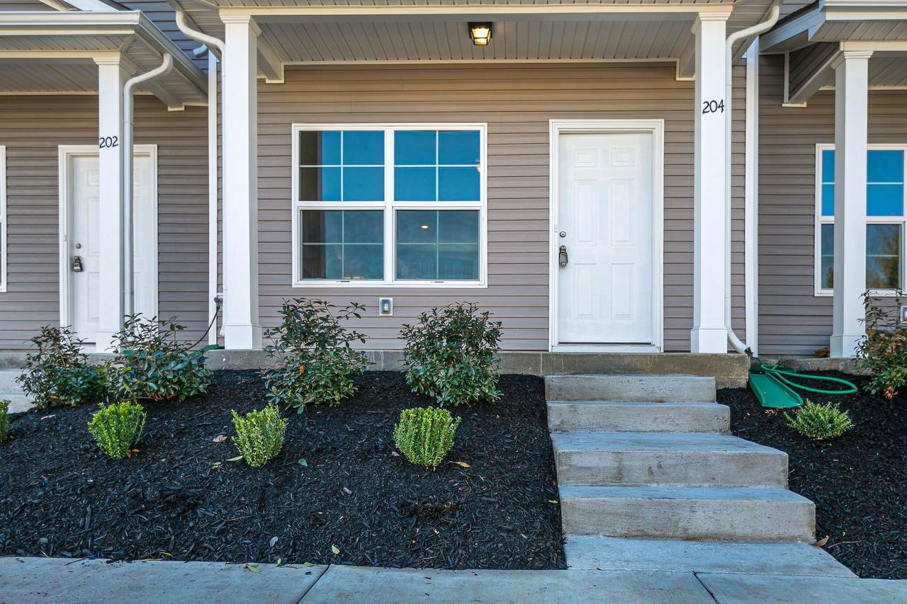 251 Tara Court - Photo 1