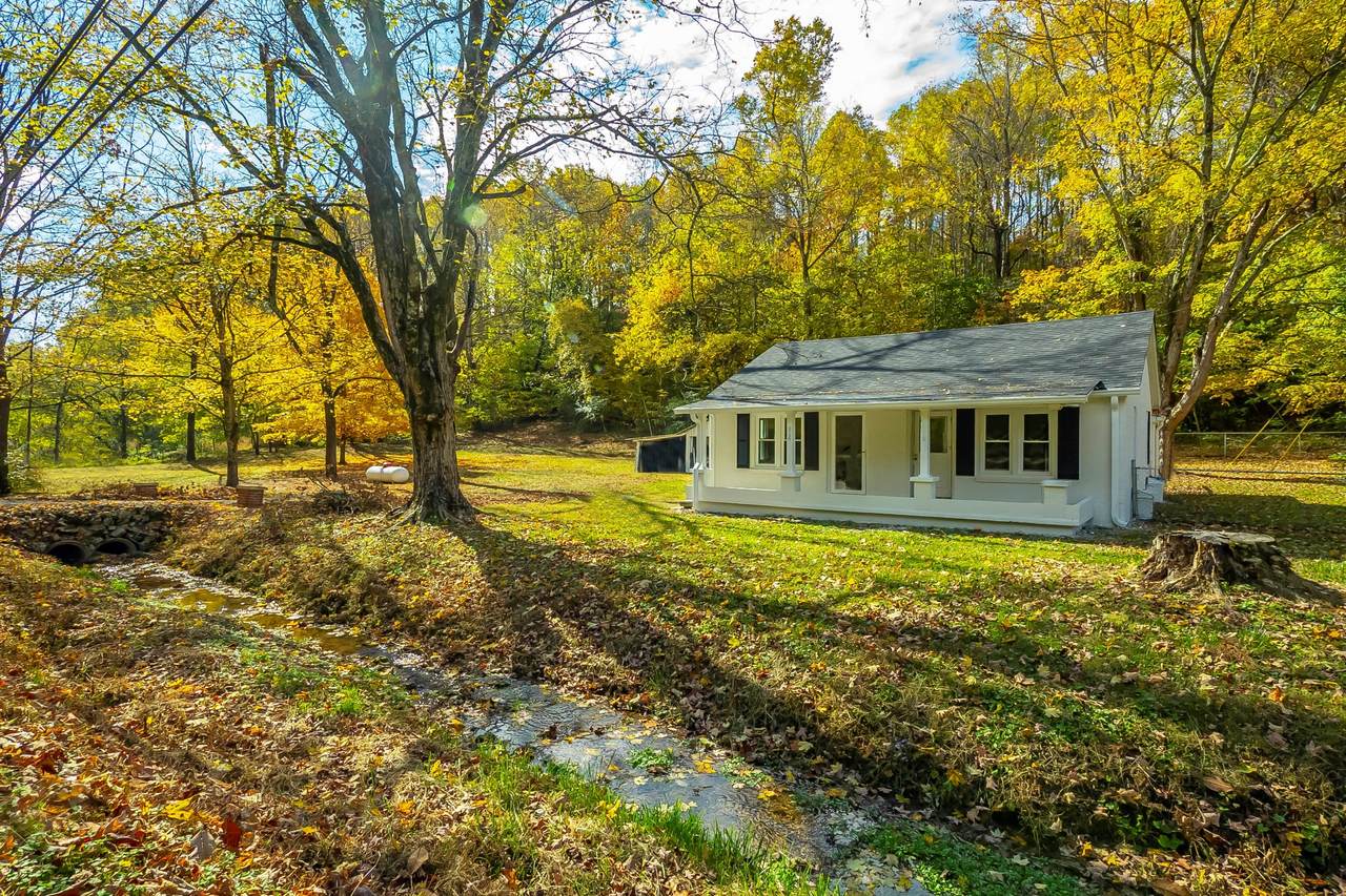 3123 Fly Rd - Photo 1