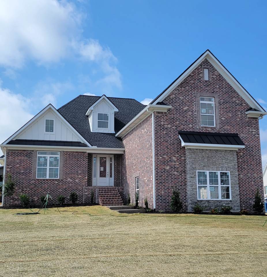 1301 Christina Ct - Photo 1