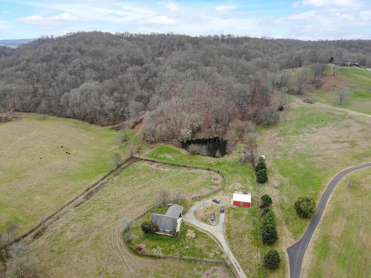 1783 Evergreen Rd - Photo 1