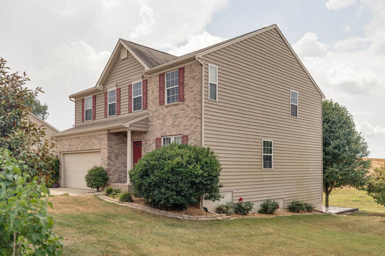 1812 Wendy Blvd - Photo 1