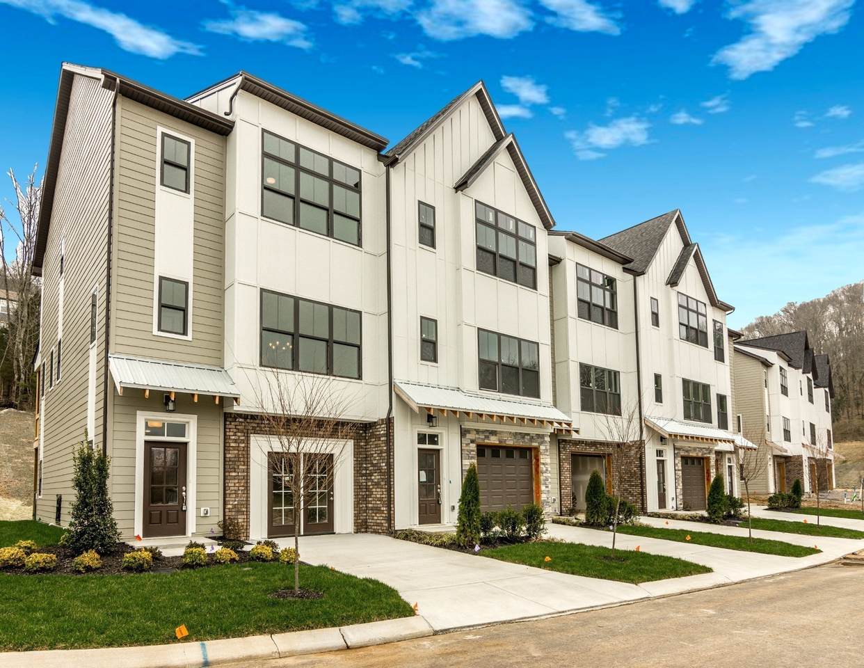 247 Stonecrest Circle - Photo 1
