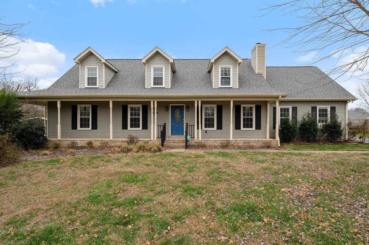 436 Emily Dr - Photo 1