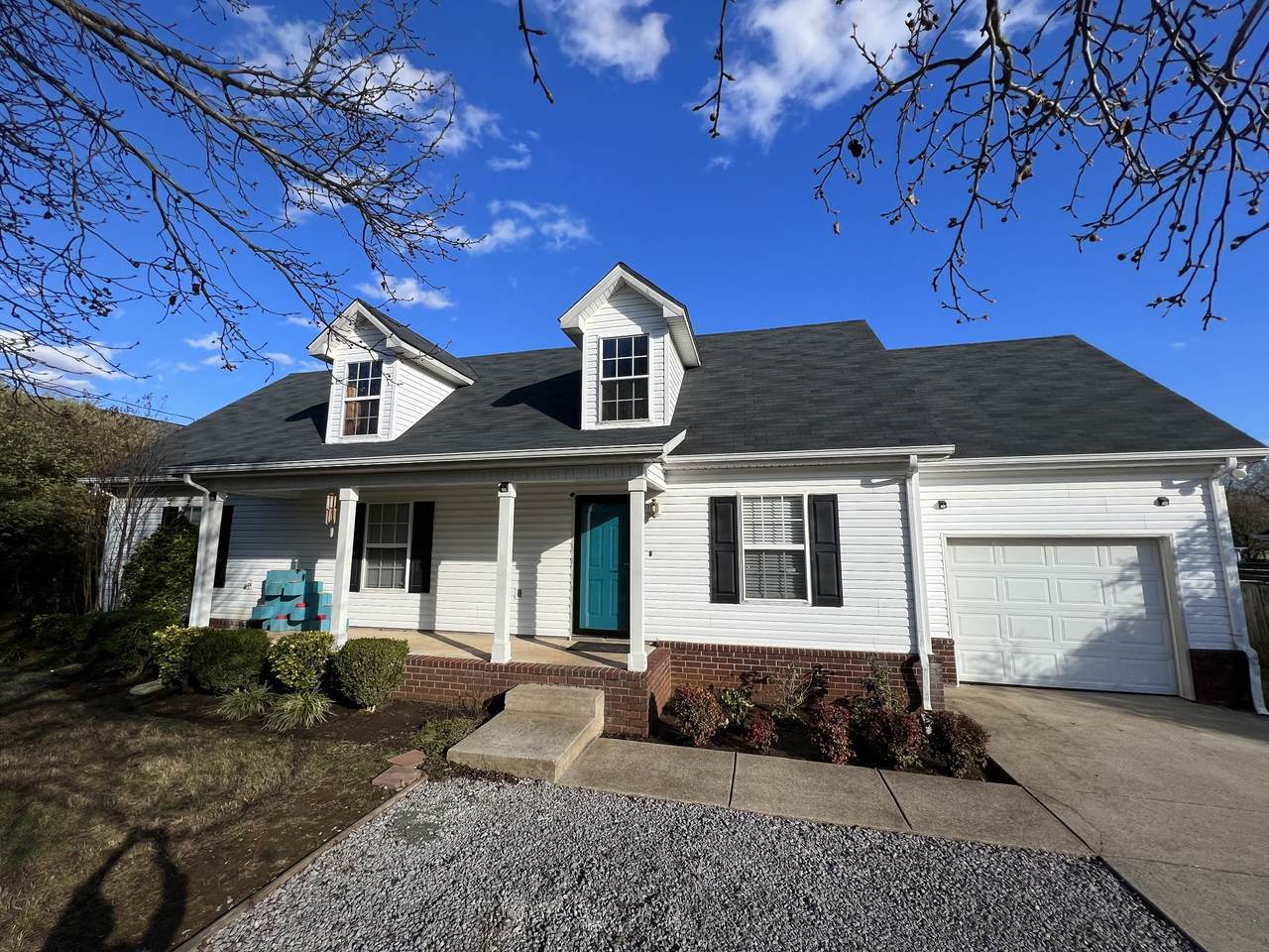 7104 Riverwalk Blvd - Photo 1