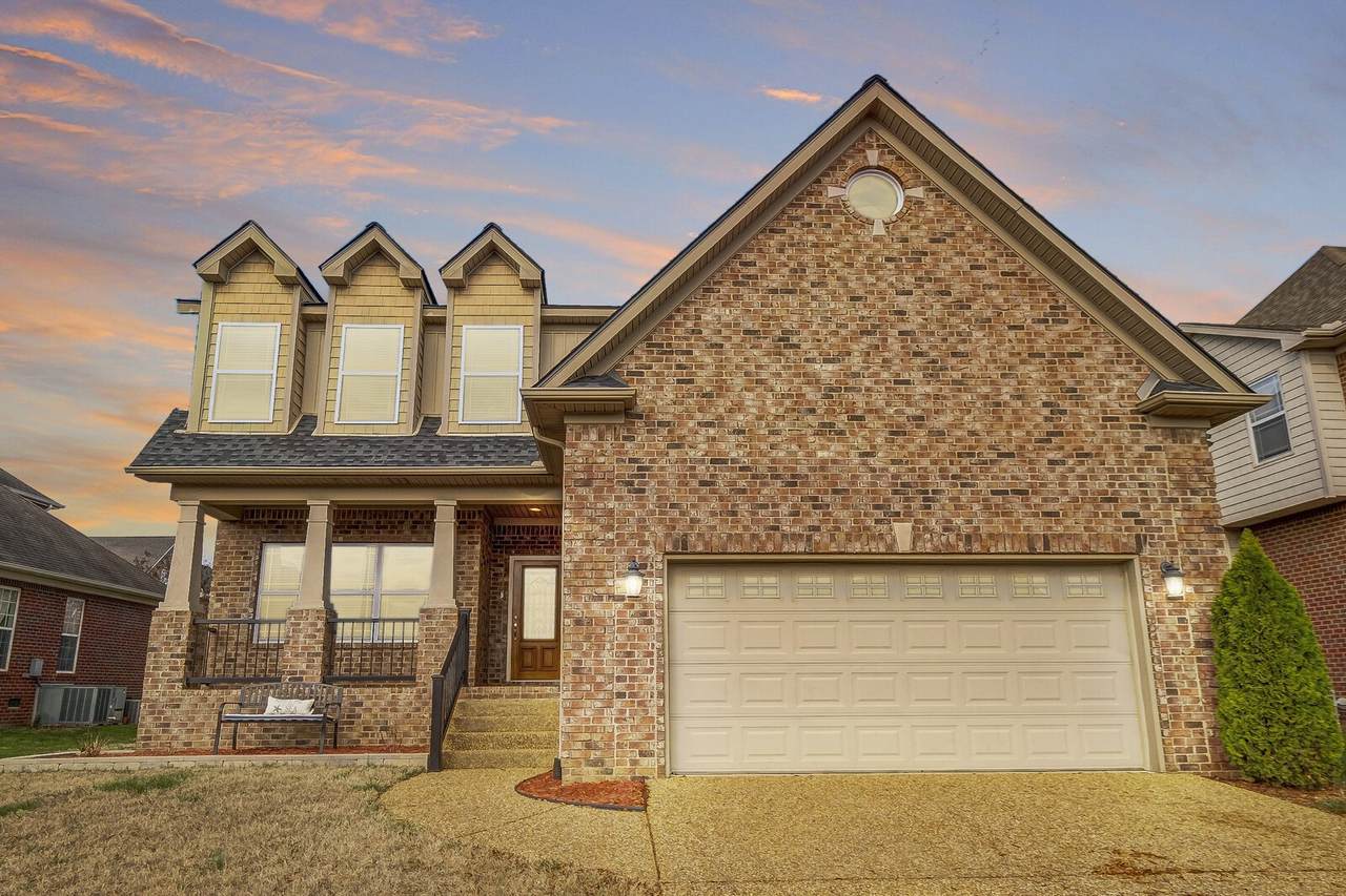1043 Stonehollow Way - Photo 1