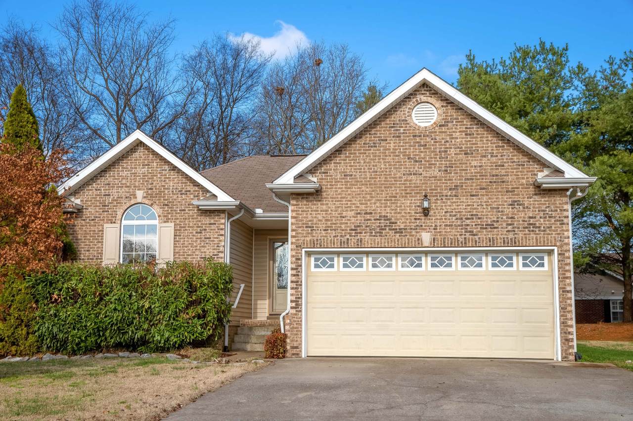 1392 Harrington Dr - Photo 1
