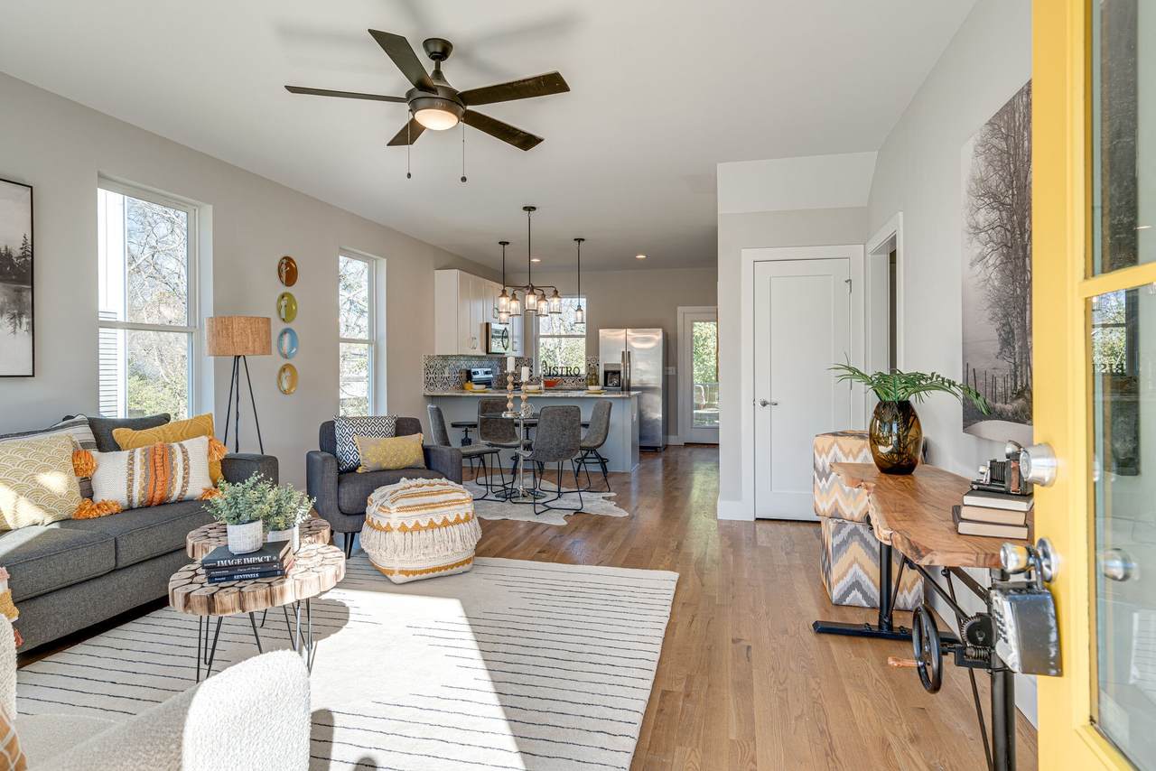 1313 Litton Ave - Photo 1