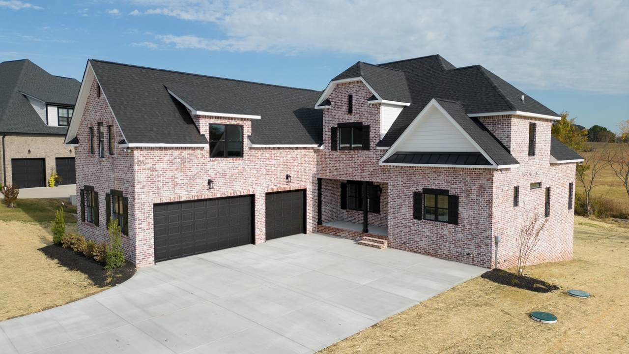 1210 Ballentrace Blvd - Photo 1
