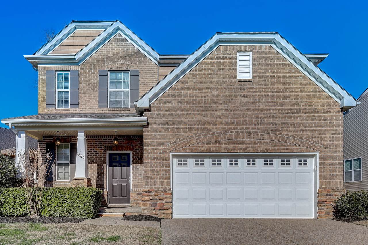 1865 Looking Glass Ln - Photo 1