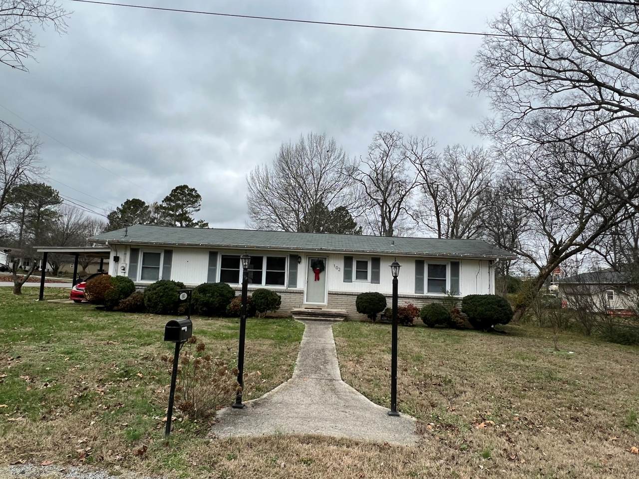 102 Forest Ave - Photo 1