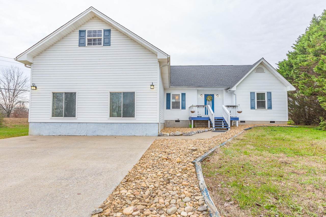 204 Bailie Ln - Photo 1