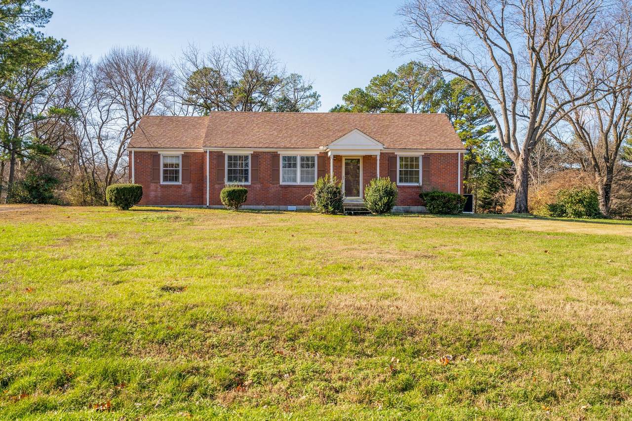4331 Morriswood Dr - Photo 1
