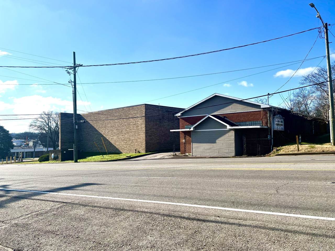 420 N Main St - Photo 1