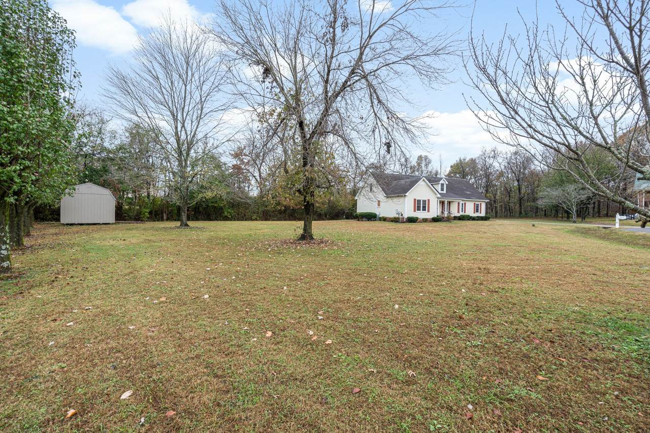 2311 N Bellah Ct - Photo 1