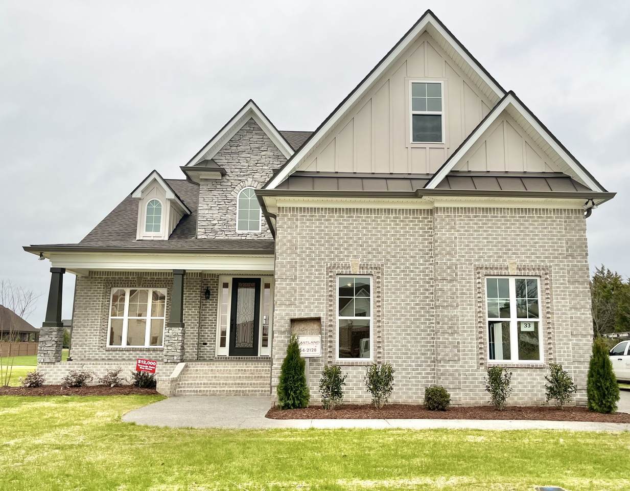 455 Huntington Dr. #33 - Photo 1
