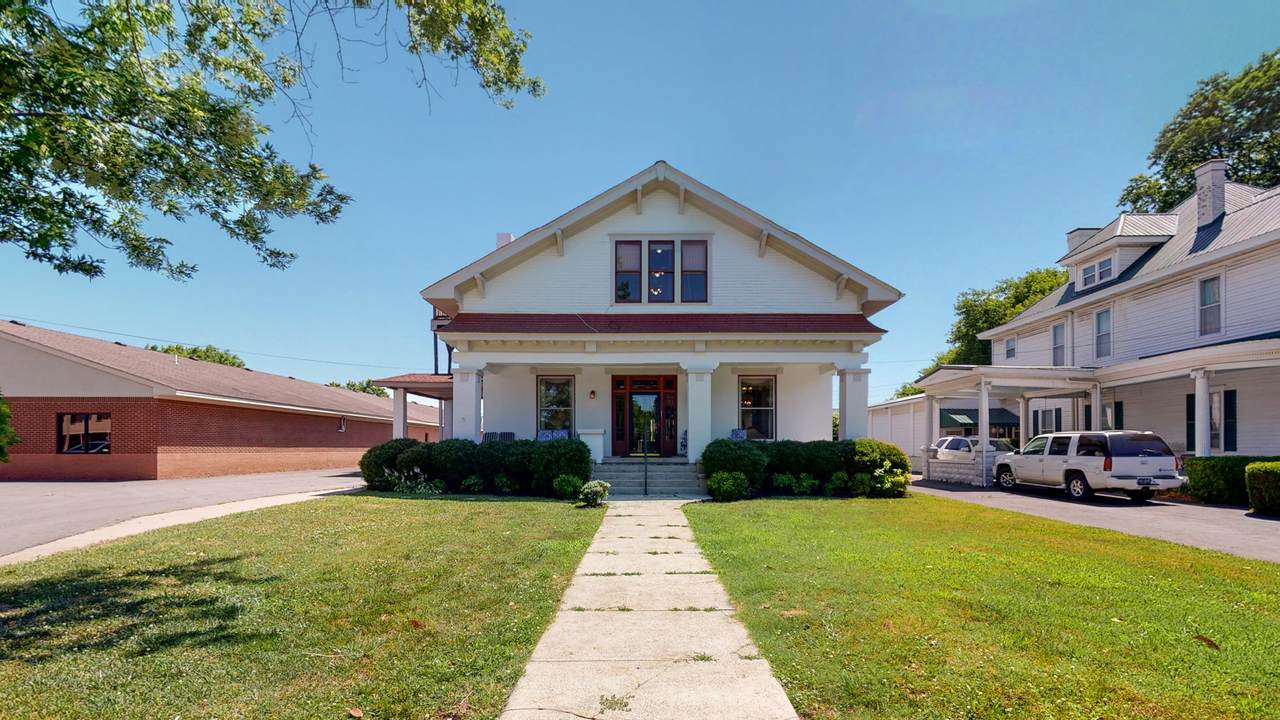 235 Pulaski St - Photo 1