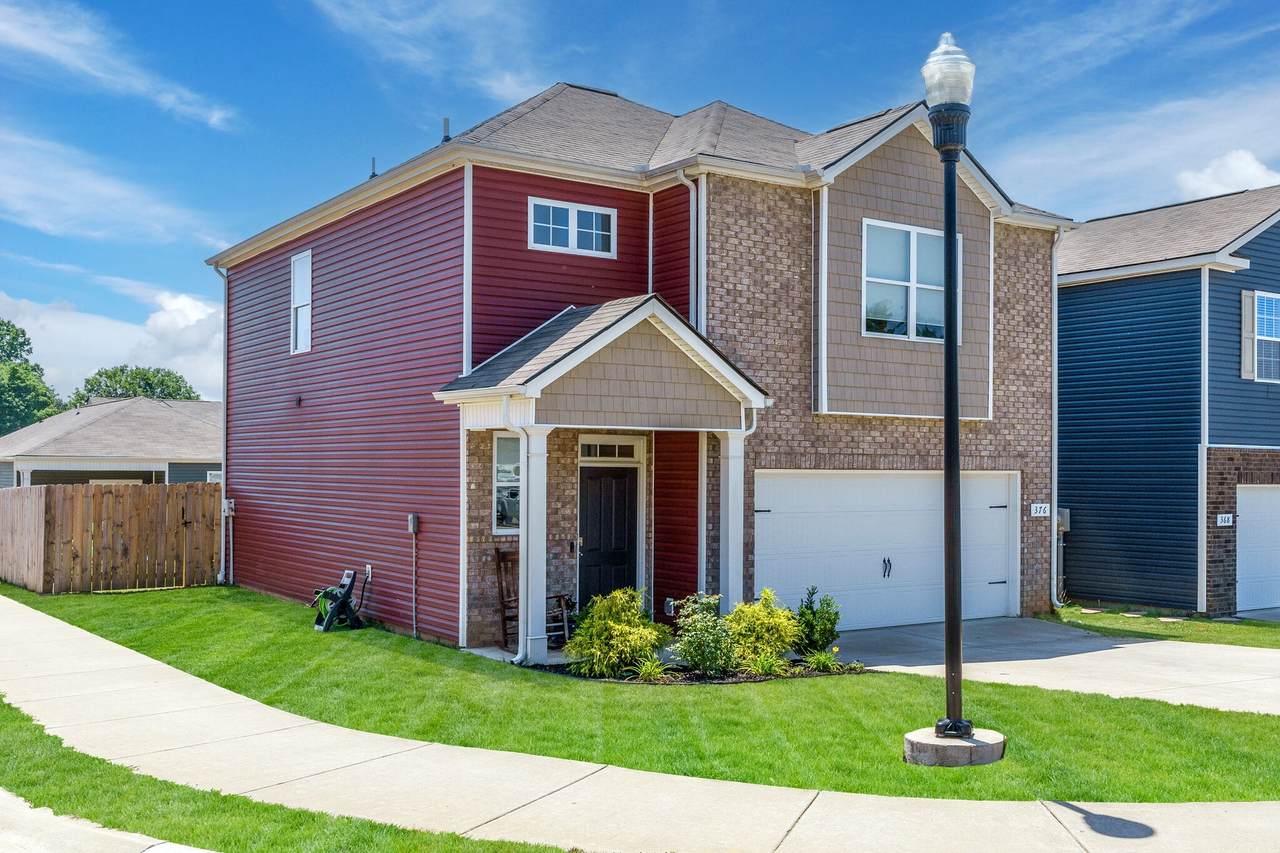 376 Victory Cir - Photo 1