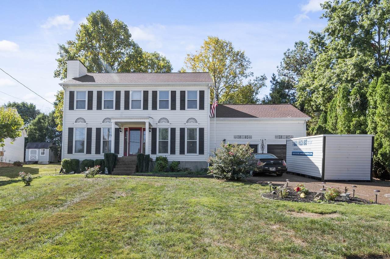 2103 Putnam Ln - Photo 1