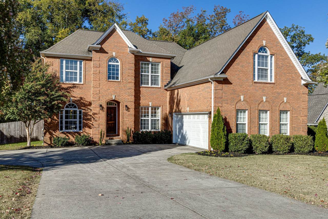 1019 Nealcrest Cir - Photo 1