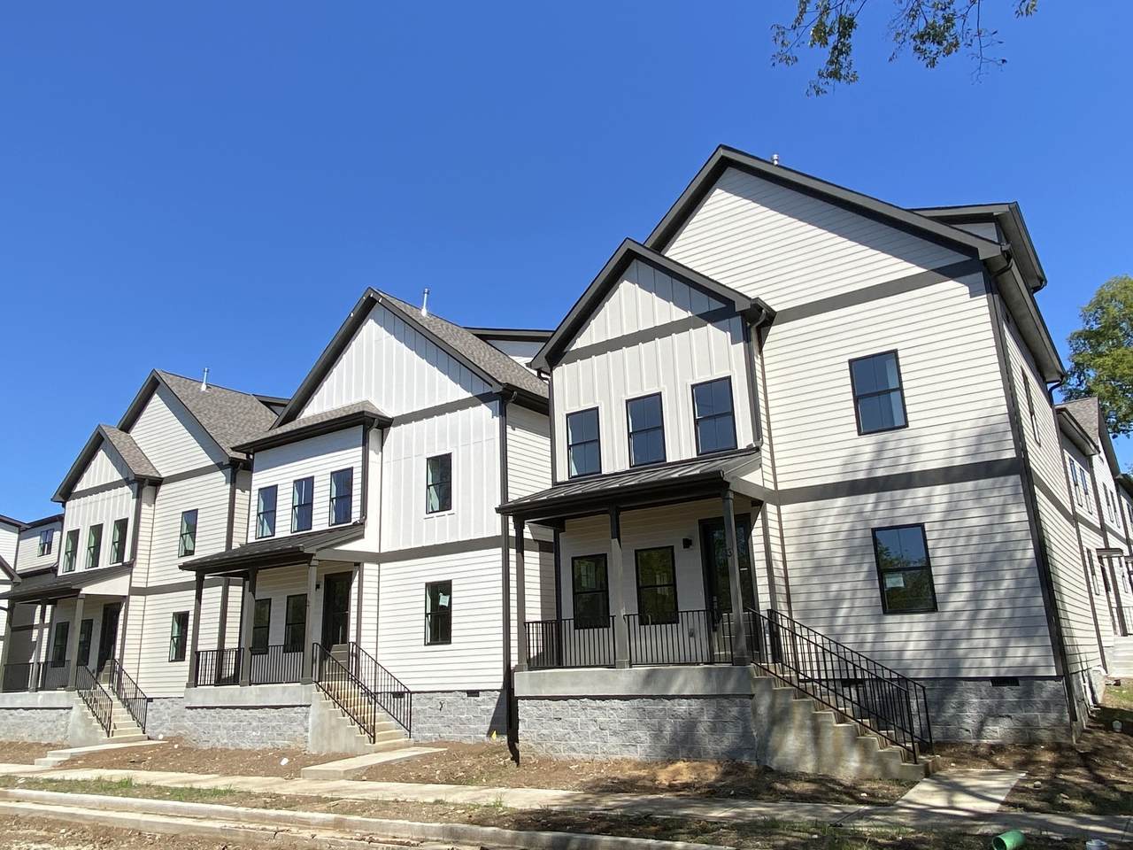 405 Marshall Street - Photo 1