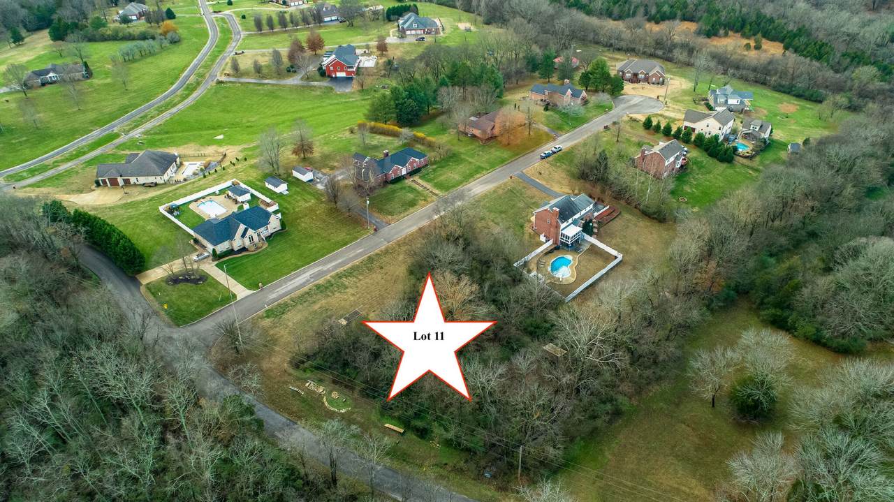 1400 Brook Dr - Photo 1