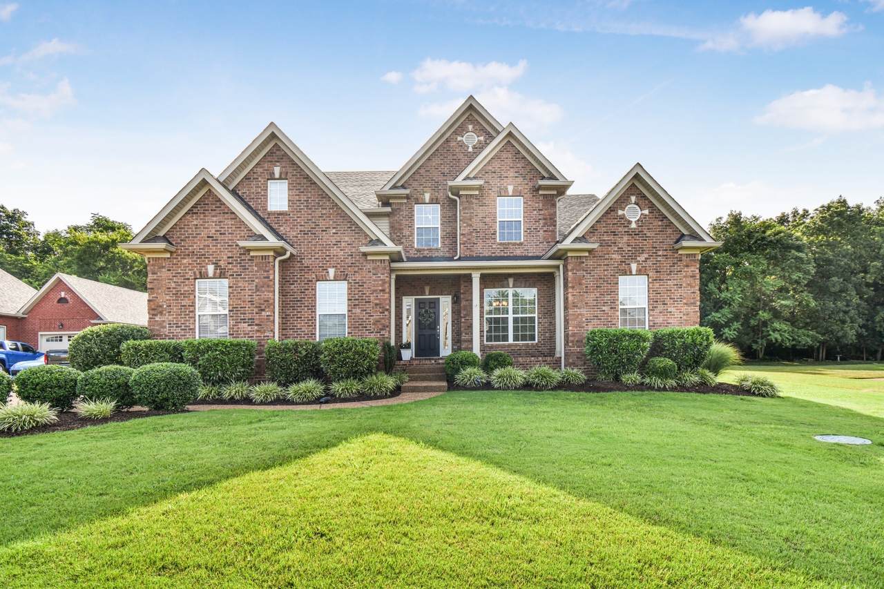 145 Seven Springs Dr - Photo 1