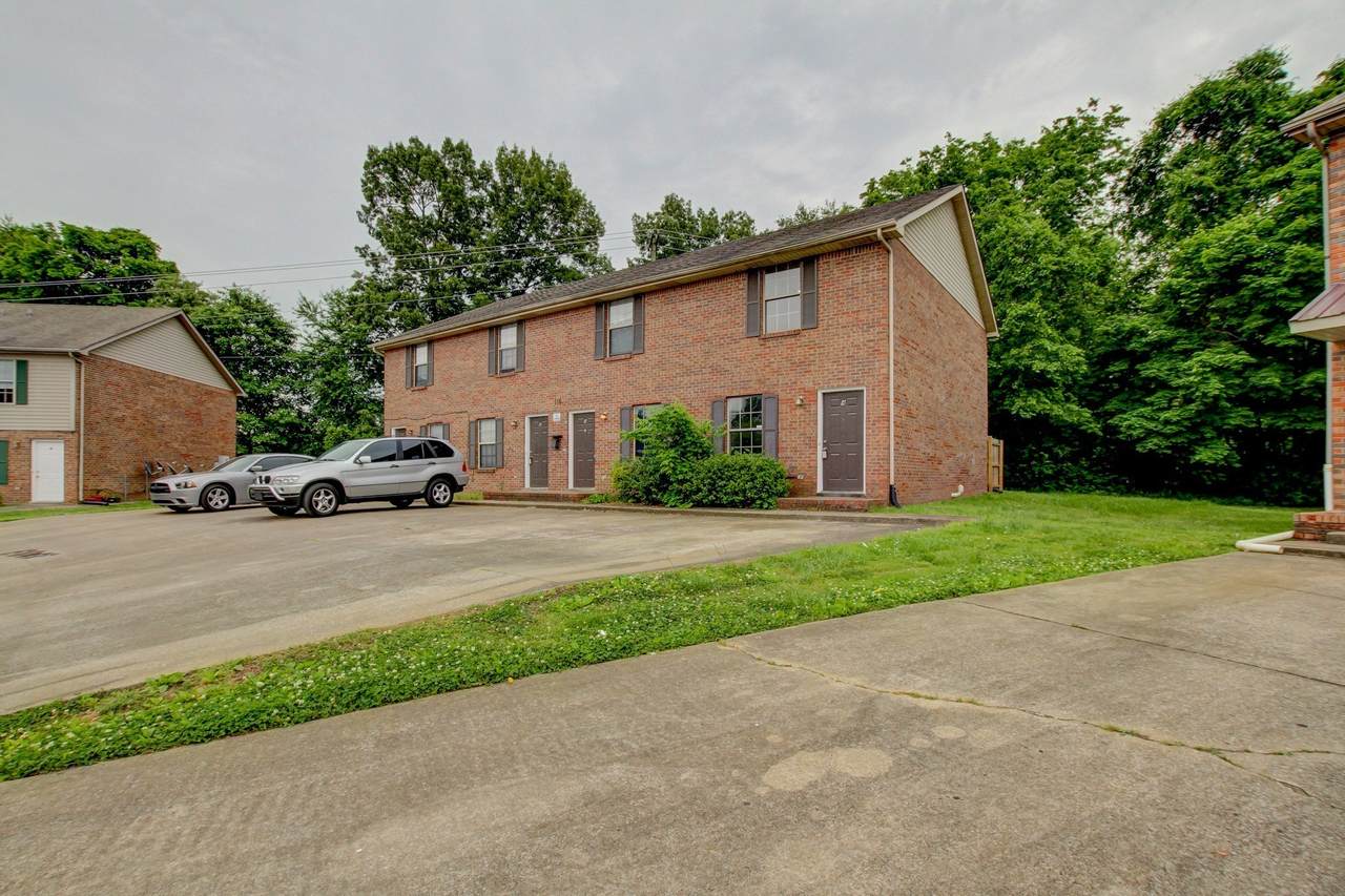 116 Hickory Trace; Unit 4 - Photo 1