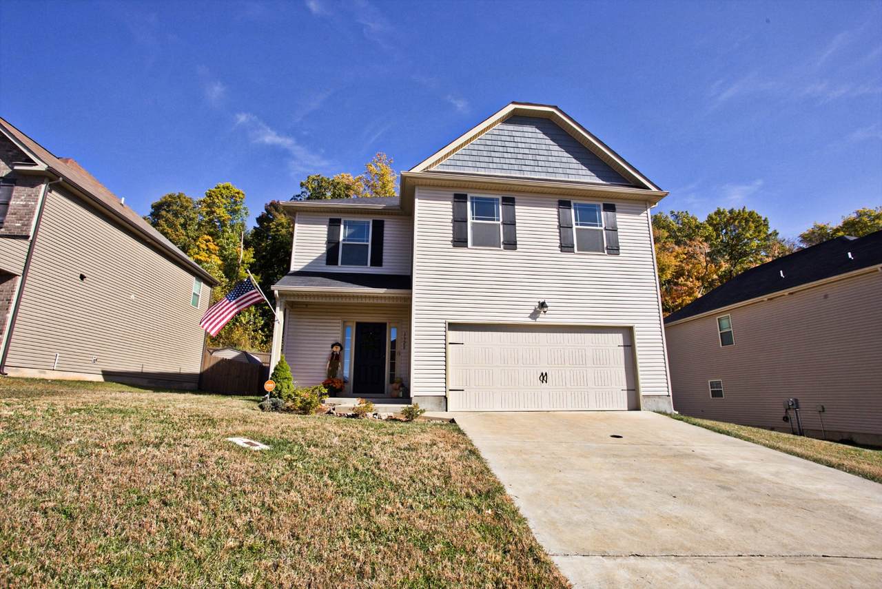 1328 Black Oak Cir - Photo 1