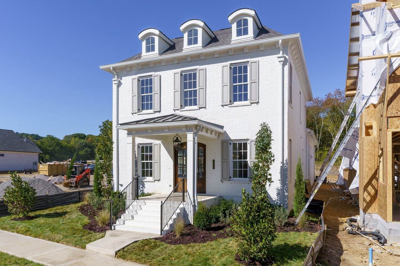 1237 Luckett Rd - Photo 1
