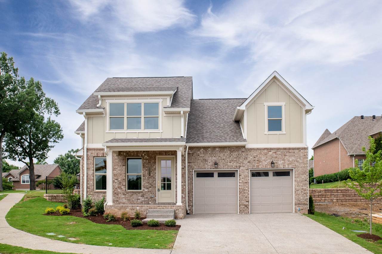 2013 Blackstone Dr - Photo 1