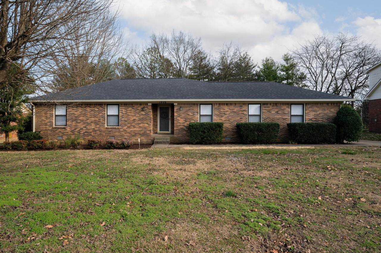 1926 James Dr - Photo 1