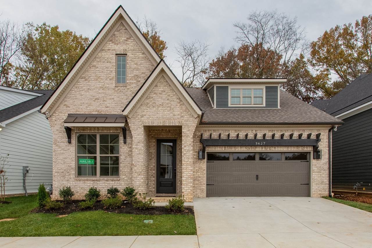 3627 Jacaranda Ln - Photo 1