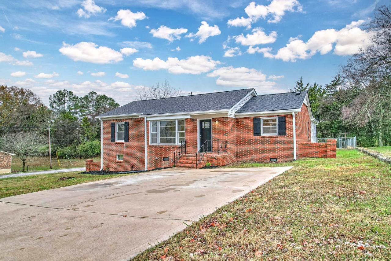 544 Colburn Dr - Photo 1