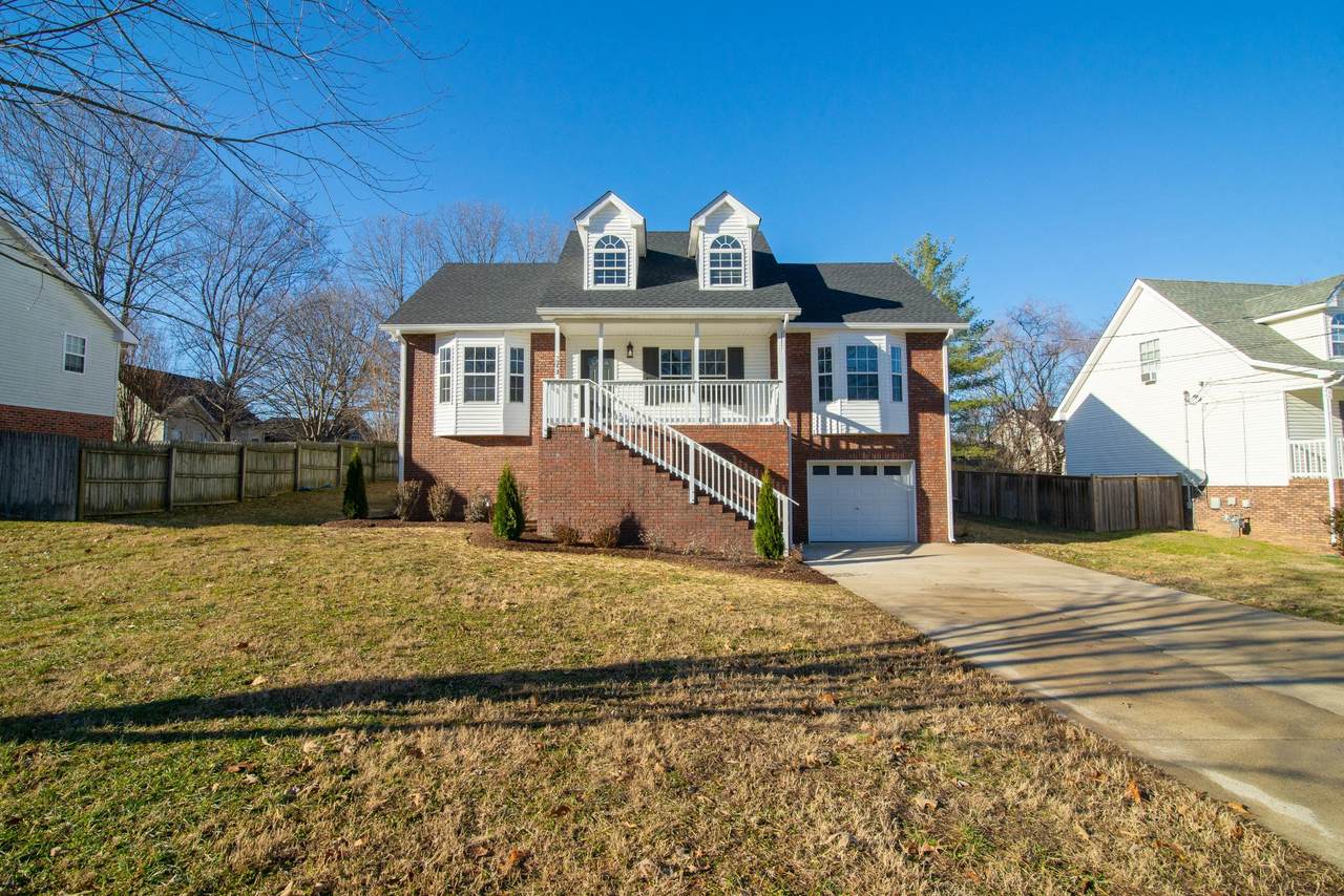208 S Aztec Dr - Photo 1