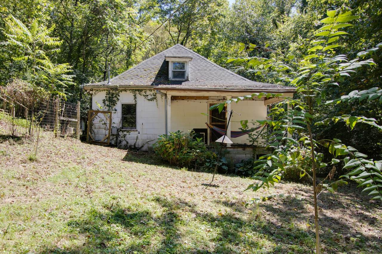 140 Hoot Owl Hollow Rd - Photo 1