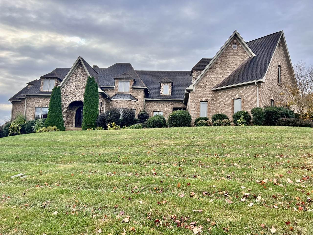 2848 Carriage Way - Photo 1