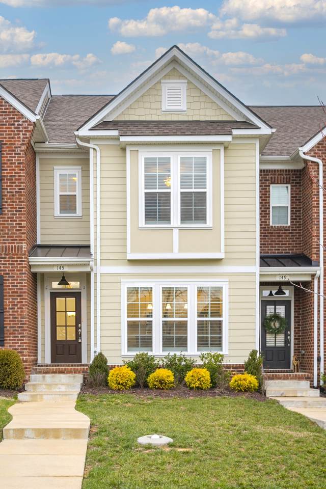 145 Mary Ann Cir - Photo 1