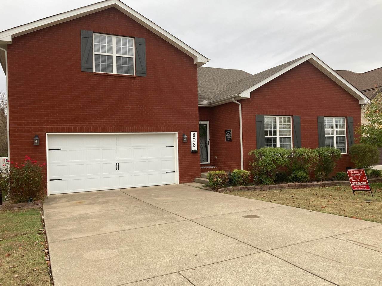 808 Northstar Ct - Photo 1