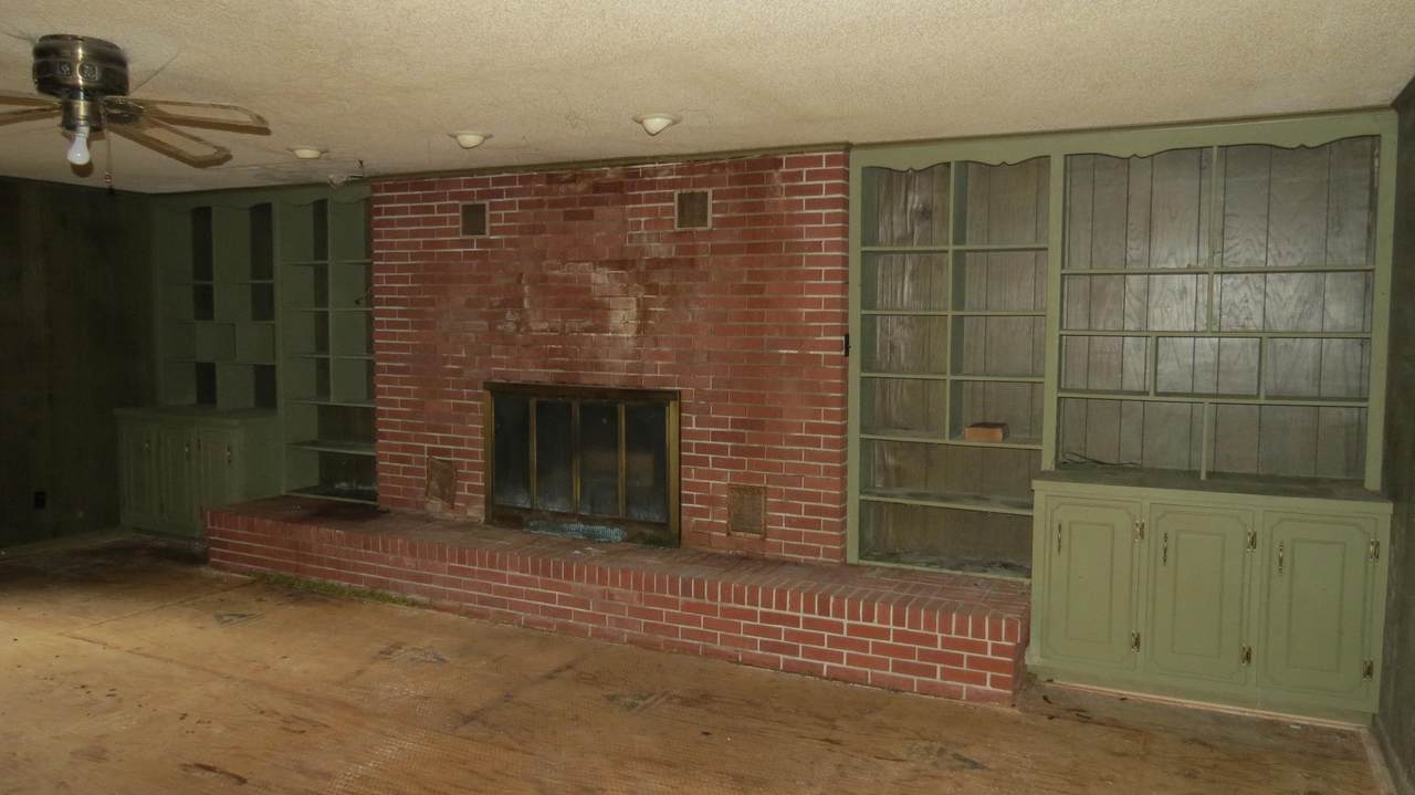 252 Old Lexington Hwy - Photo 1