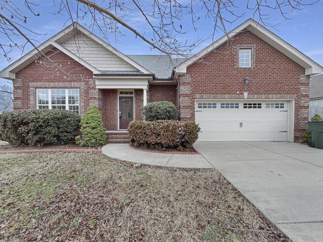 304 Sea Biscuit Dr - Photo 1